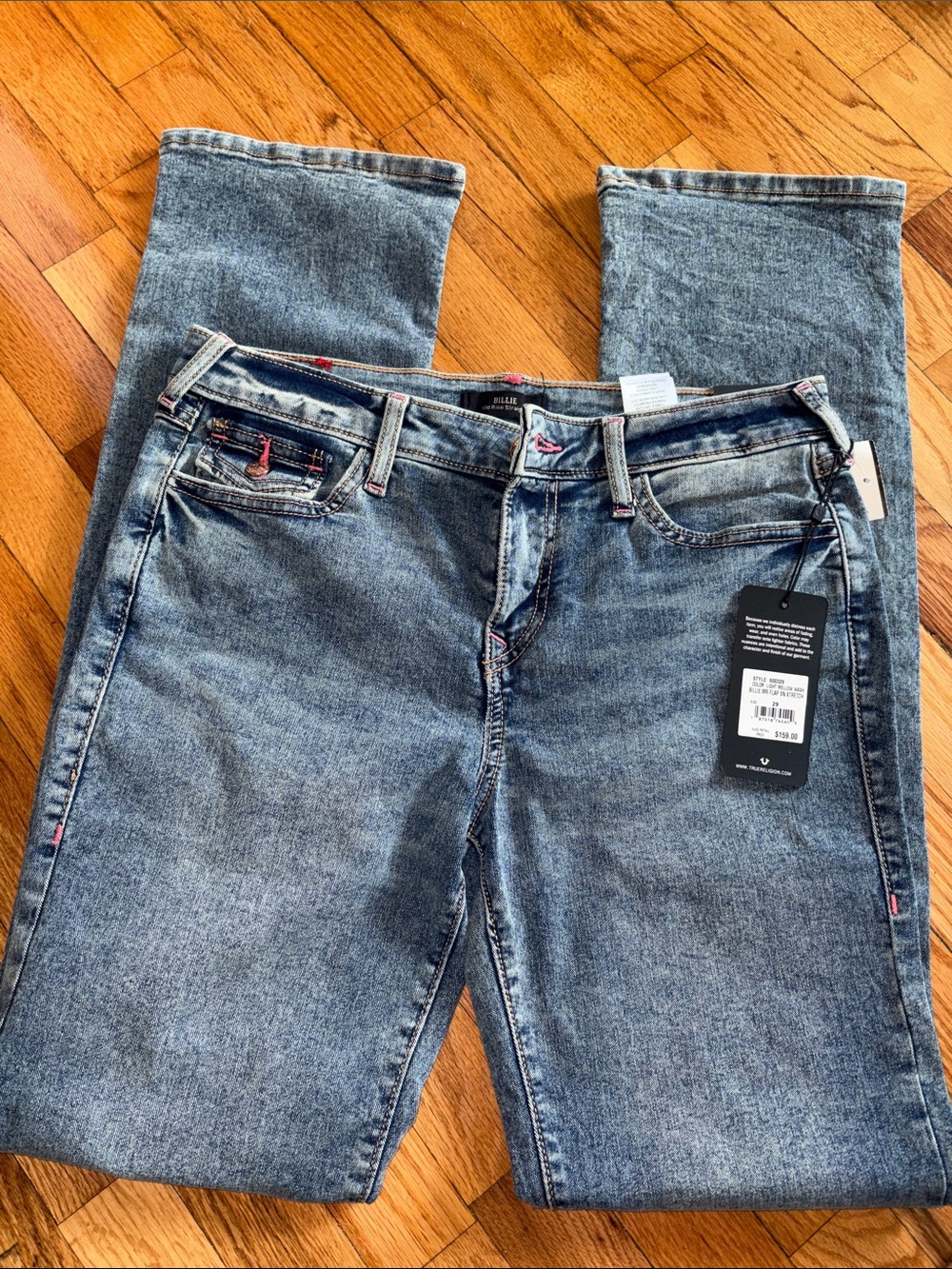 Billie Women’s Pink Stitch True Religion Jeans size W29 Mid Rise Straight